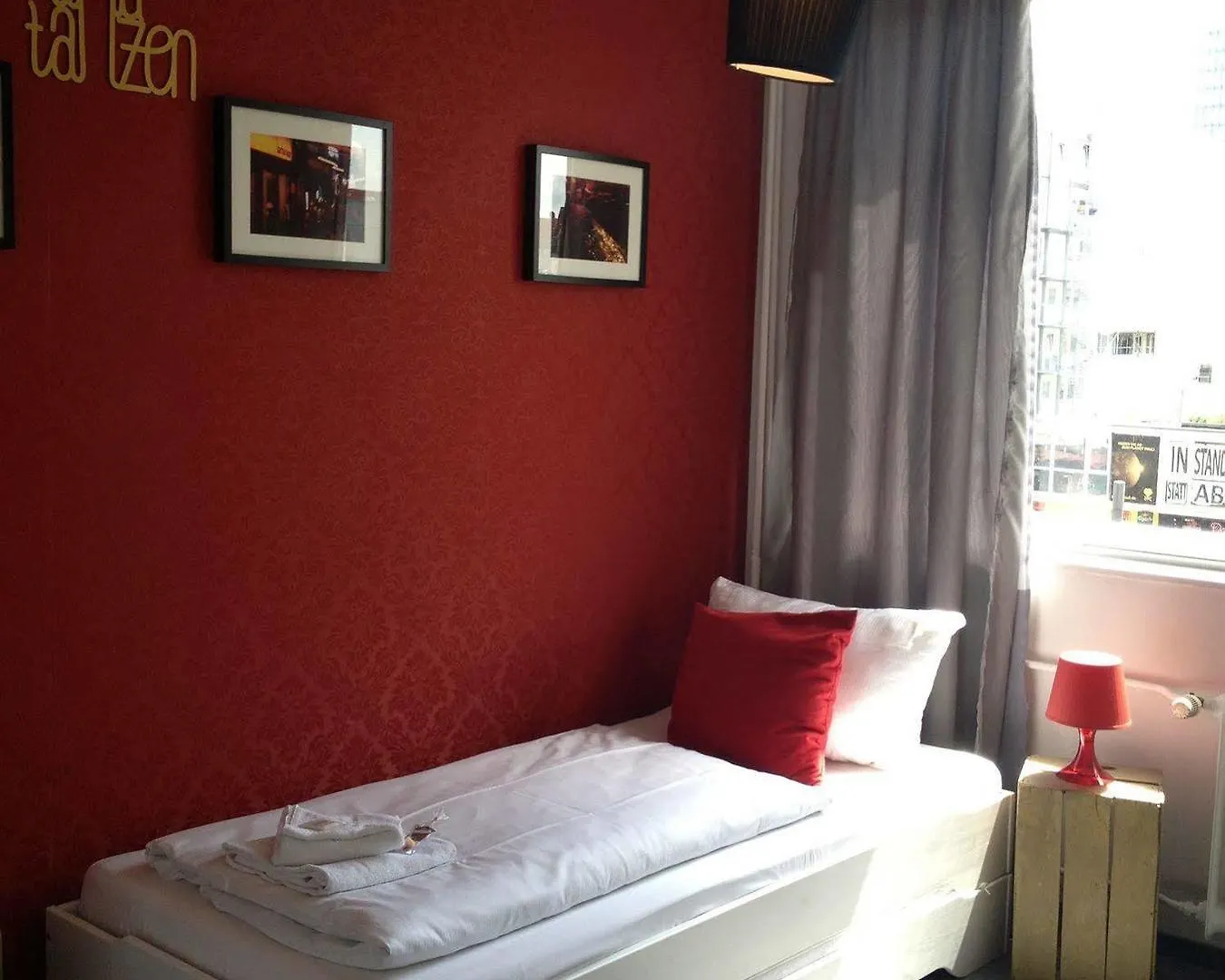 Pyjama Park St Pauli Hotel Und Hostel Amburgo